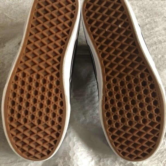 Vans Atwood Hi Top Sneaker Size 5.5 Youth Unisex - Picture 5 of 8